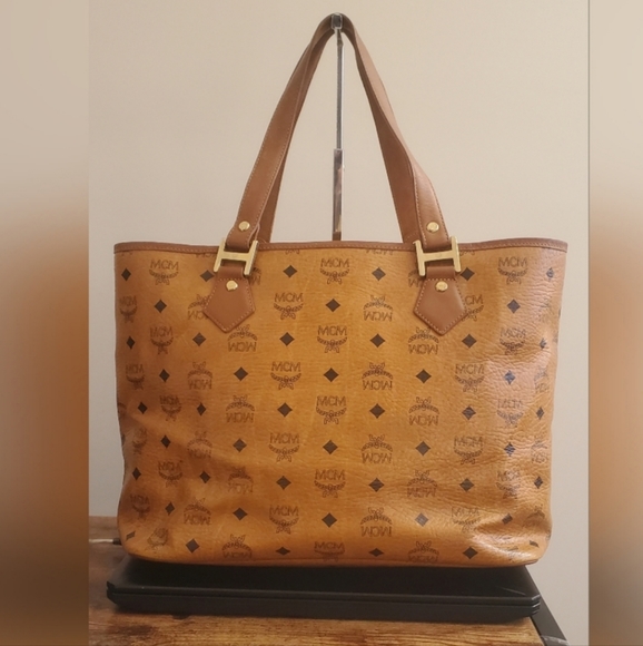❣️MCM Cognac Tote Bag❣️ - Picture 3 of 16